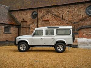 Image 26/50 de Land Rover Defender 110 (2015)