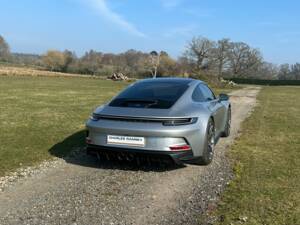 Image 5/36 of Porsche 911 GT3 Touring (2022)