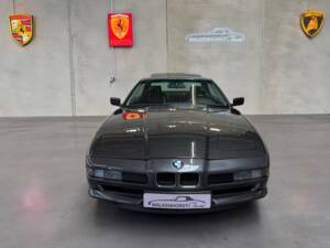 Image 1/14 de BMW 850i (1991)