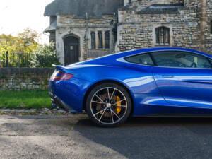 Imagen 13/30 de Aston Martin Vanquish (2013)