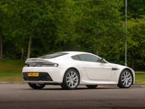 Bild 18/50 von Aston Martin V8 Vantage (2013)