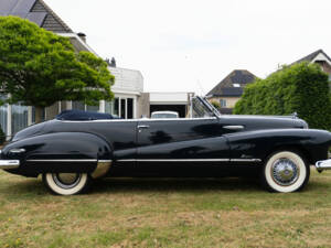 Image 3/8 of Buick 50 Super Convertible (1947)