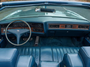 Image 19/30 of Cadillac Fleetwood Eldorado Convertible (1972)