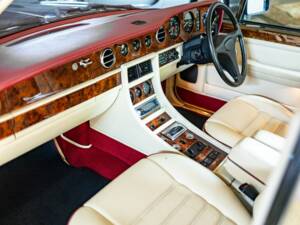 Bild 34/45 von Bentley Turbo R (1988)