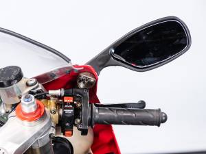 Immagine 32/50 di Ducati DUMMY (1997)