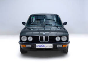 Immagine 9/43 di BMW 528i (1986)