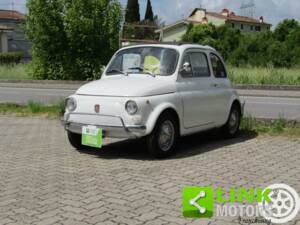 Image 2/10 of FIAT 500 L (1970)