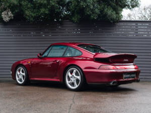 Imagen 2/45 de Porsche 911 Turbo (1997)