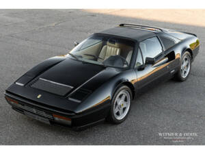 Image 20/41 de Ferrari 328 GTS (1989)