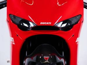 Image 43/50 de Ducati DUMMY (2008)