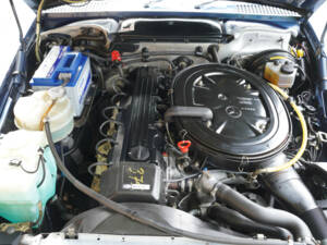 Immagine 4/50 di Mercedes-Benz 300 SL (1986)