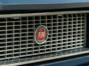 Image 14/49 de FIAT 130 Coupé (1973)