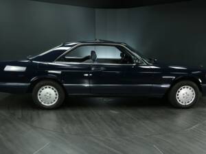 Image 7/63 of Mercedes-Benz 420 SEC (1990)