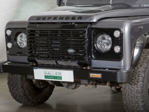 Image 6/20 of Land Rover Defender 110 (2016)