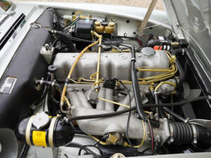 Image 19/50 of Mercedes-Benz 280 SL (1969)