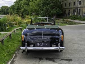 Image 6/37 of Bentley S 1 Continental DHC (1955)