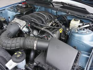 Bild 52/63 von Ford Mustang GT (2005)
