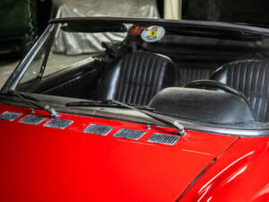 Image 36/40 of FIAT Dino Spider (1967)