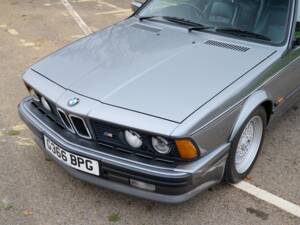 Image 8/50 of BMW M 635 CSi (1989)