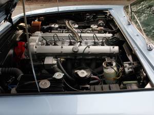 Bild 33/35 von Aston Martin DBS (1971)
