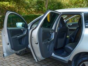 Image 45/50 de Volvo XC60 T5 (2012)