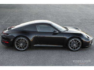 Immagine 10/34 di Porsche 911 Carrera (2020)