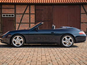 Image 12/41 of Porsche 911 Carrera (2000)