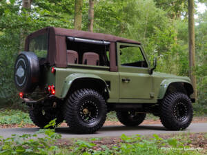 Image 4/30 of Land Rover Defender 90 (1991)