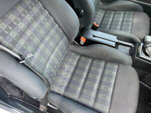Bild 19/22 von Volkswagen Corrado 1.8 16V (1992)