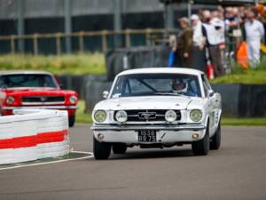 Image 3/20 of Ford Mustang Notchback (1965)