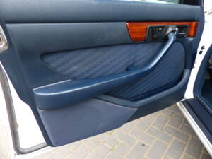 Bild 5/16 von Mercedes-Benz 420 SE (1990)