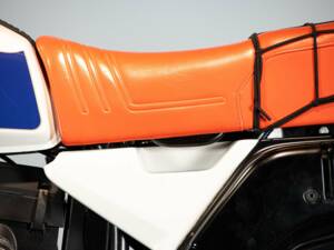 Image 17/49 of BMW DUMMY (1983)