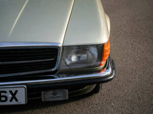 Image 39/43 of Mercedes-Benz 280 SL (1982)