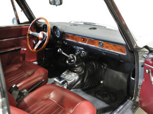 Bild 24/30 von Alfa Romeo Giulia 1300 GT Junior (1971)