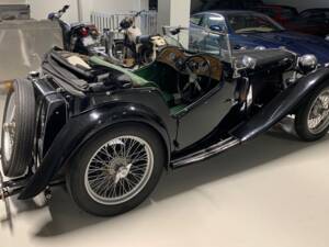 Bild 16/26 von MG TC (1948)