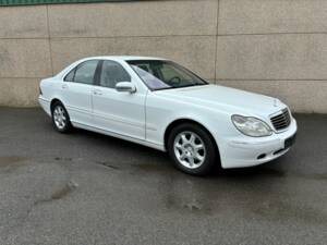 Image 3/20 de Mercedes-Benz S 430 (2000)