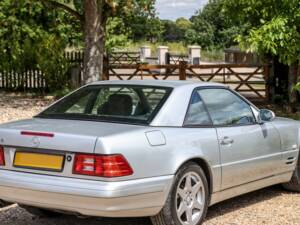 Bild 16/31 von Mercedes-Benz SL 280 (2000)