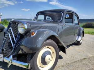 Immagine 6/34 di Citroën Traction Avant 11 BL (1955)