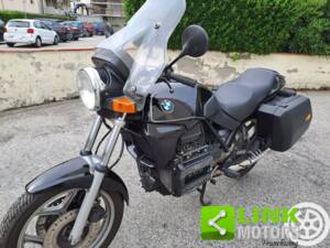 Bild 4/10 von BMW DUMMY (1989)