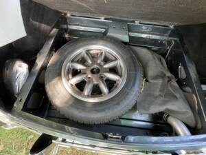 Imagen 30/45 de MG MGB GT (1974)
