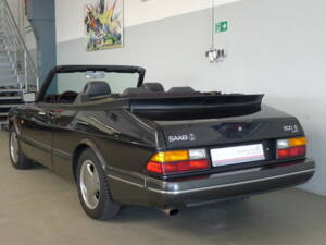 Bild 29/42 von Saab 900 S (1993)