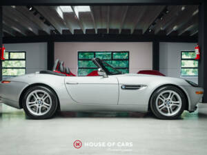 Image 5/25 of BMW Z8 (2000)
