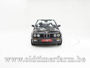 Image 5/15 de BMW 320i (1989)