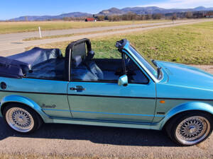 Bild 3/13 von Volkswagen Golf I Cabrio 1.8 (1993)