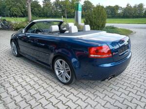 Bild 8/19 von Audi RS4 Convertible (2008)