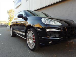 Image 21/100 of Porsche Cayenne GTS (2009)