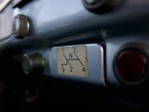 Image 40/54 of Volkswagen Beetle 1500 (1969)