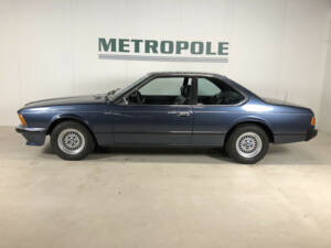 Image 2/26 of BMW 635 CSi (1979)