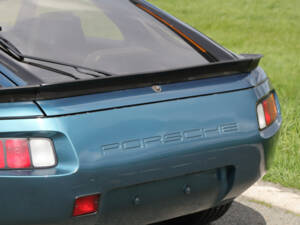 Bild 31/48 von Porsche 928 (1978)