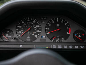 Image 15/34 of BMW M3 (1987)